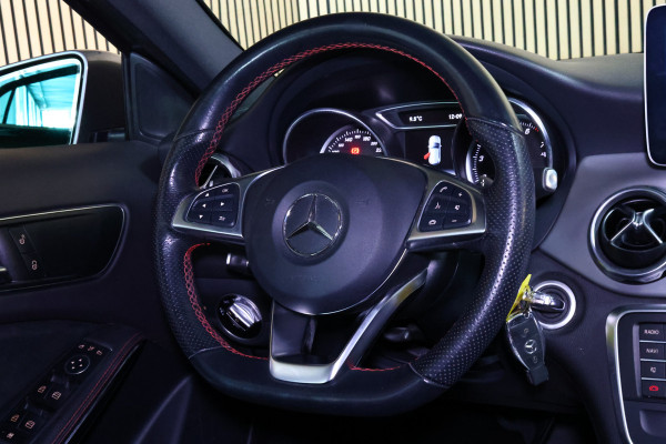Mercedes-Benz GLA 250 AMG Premium Plus CRUISE NAVI MODI STOELVW DYNSELECT "19