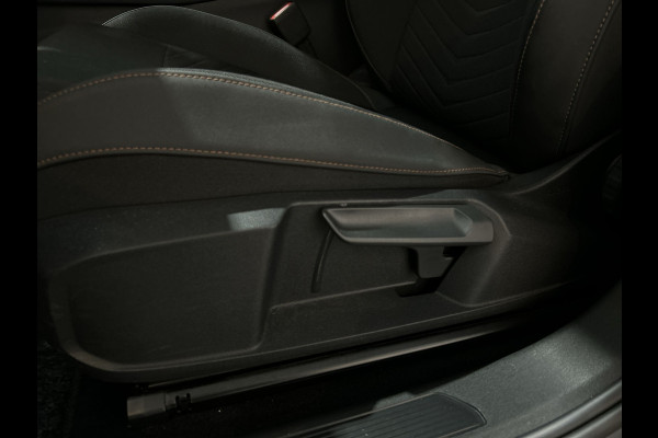 CUPRA Born Copper Edition One 62 kWh SOH 93,9% | In nieuwstaat!!