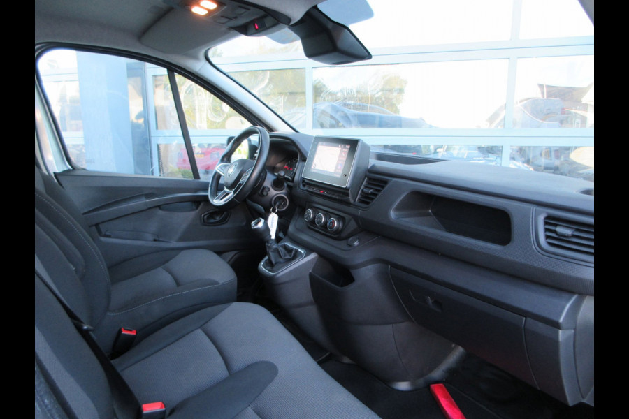 Renault Trafic 2.0 dCi L2, 131pk, LED, 2xSchuifdeur, Navigatie, 3-Zits.