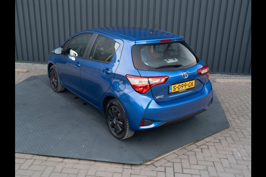 Toyota Yaris 1.0 VVT-i Active | Camera | Stoelverwarming | Prijs Rijklaar!!