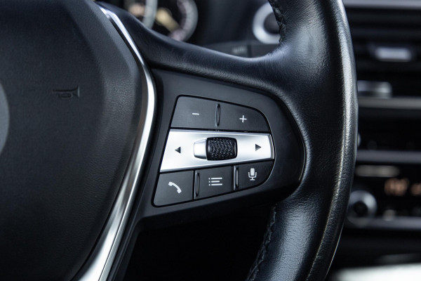 BMW X3 xDrive30e Executive CARPLAY / STOELVERWARMING / DEALER ONDERHOUDEN / LEER
