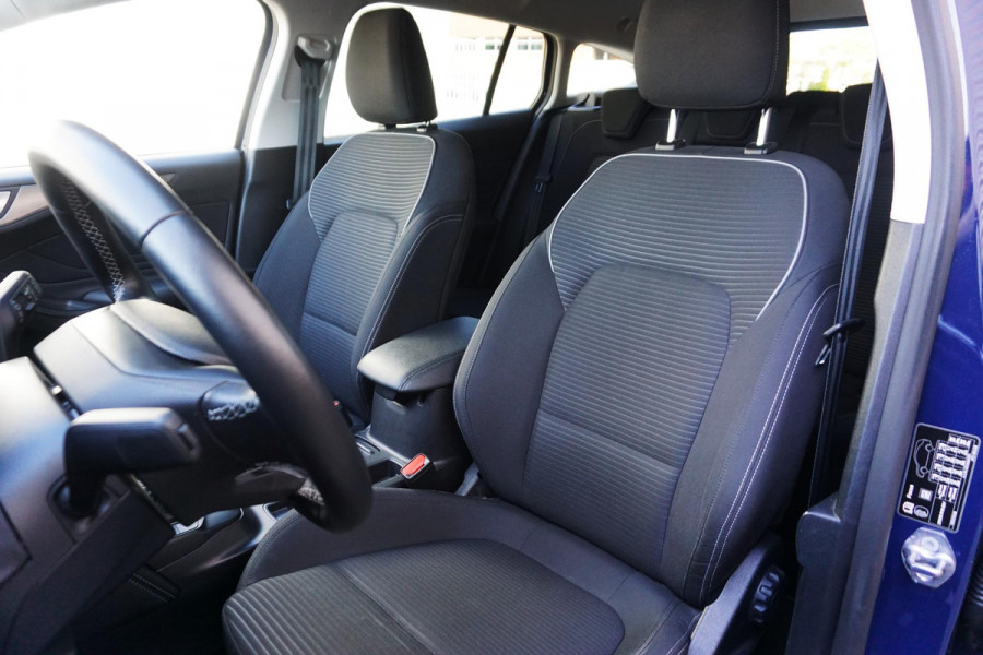 Ford FOCUS Wagon 1.0 EcoB.125PK Titanium X Business|Winter Pack| Digi-Dashboard|Camera.
