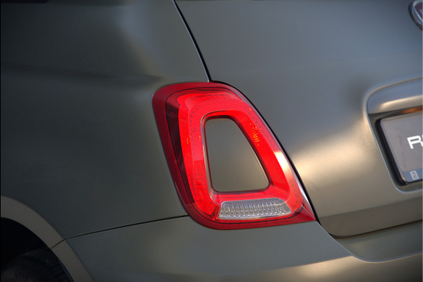 Fiat 500 0.9 TwinAir Turbo Sport | Mat Groen | Apple Carplay | Parkeersensoren | Navigatie | Climate Control | Digitale Tellers | Groot Scherm | Cruise Control | LED