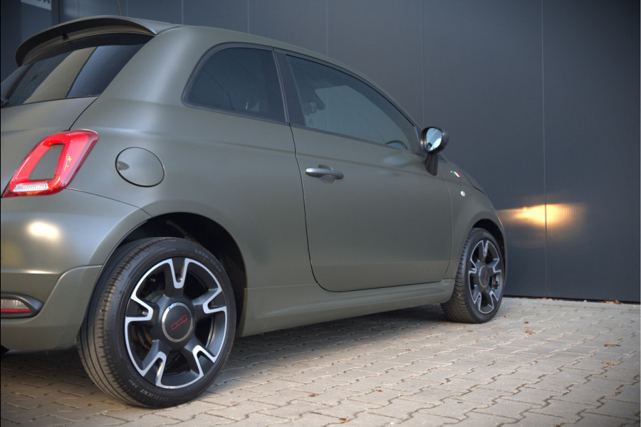 Fiat 500 0.9 TwinAir Turbo Sport | Mat Groen | Apple Carplay | Parkeersensoren | Navigatie | Climate Control | Digitale Tellers | Groot Scherm | Cruise Control | LED