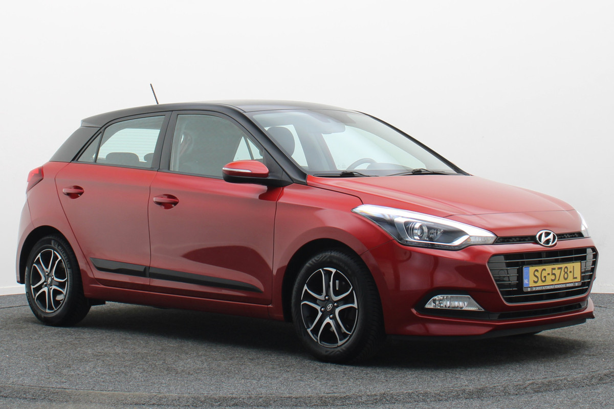 Hyundai i20 1.0 T-GDI Comfort Climate, Cruise, Camera, Navigatie, Bluetooth, PDC, DAB, Trekhaak, 15''