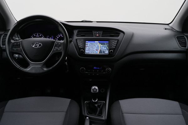 Hyundai i20 1.0 T-GDI Comfort Climate, Cruise, Camera, Navigatie, Bluetooth, PDC, DAB, Trekhaak, 15''