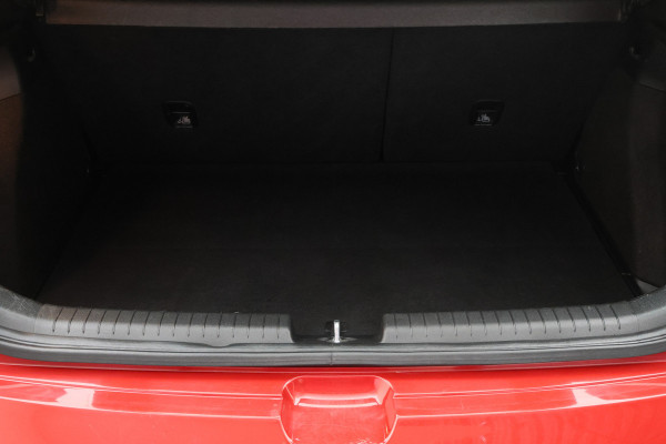 Hyundai i20 1.0 T-GDI Comfort Climate, Cruise, Camera, Navigatie, Bluetooth, PDC, DAB, Trekhaak, 15''
