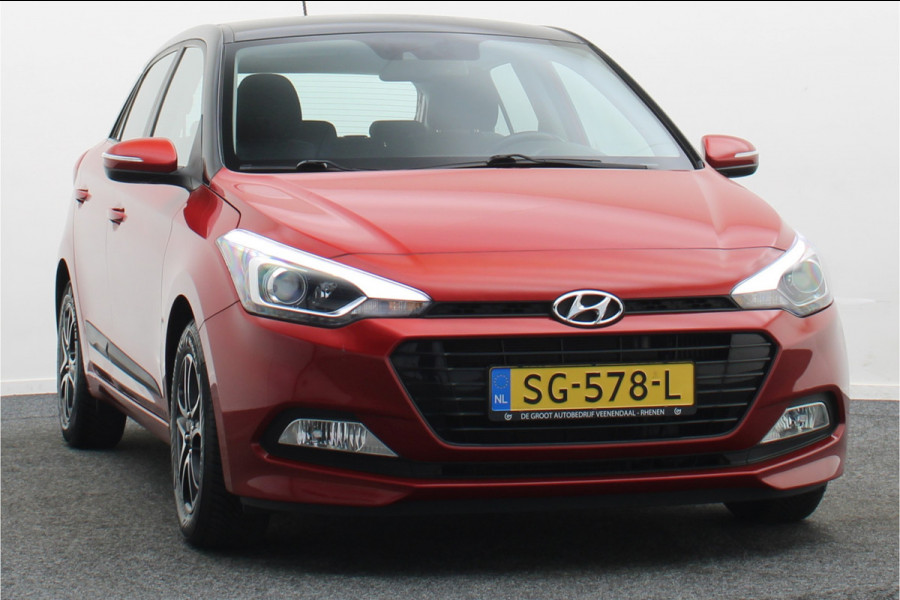 Hyundai i20 1.0 T-GDI Comfort Climate, Cruise, Camera, Navigatie, Bluetooth, PDC, DAB, Trekhaak, 15''