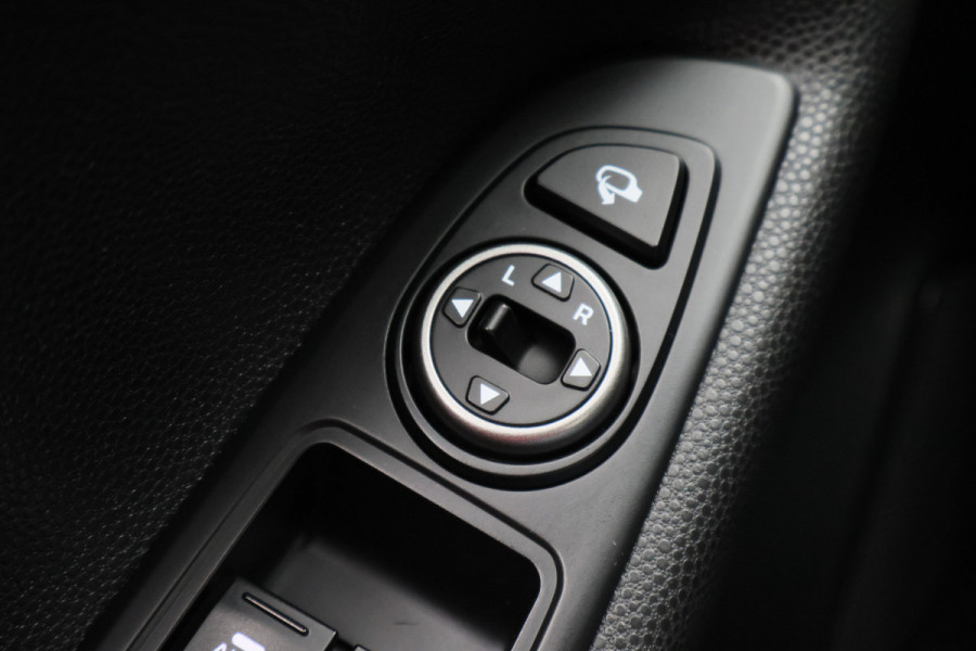 Hyundai i20 1.0 T-GDI Comfort Climate, Cruise, Camera, Navigatie, Bluetooth, PDC, DAB, Trekhaak, 15''