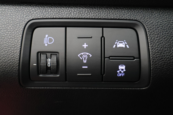 Hyundai i20 1.0 T-GDI Comfort Climate, Cruise, Camera, Navigatie, Bluetooth, PDC, DAB, Trekhaak, 15''
