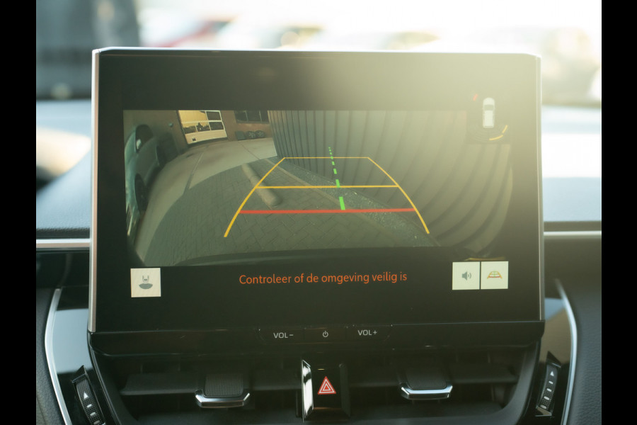 Toyota Corolla Cross Hybrid 140 Style | Blind Spot | Elk. A-klep | Stuur & Stoel verw. | Prijs Rijklaar!!