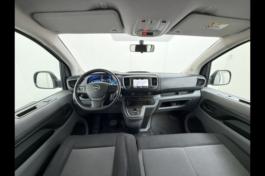 Opel Vivaro E L2H1 9-Persoons SOH 99% 50kWh Trekhaak Navi Airco Apple Carplay Android Auto Pdc Cruise Control Led Schuifdeur Isofix Bluetooth Dealeronderhouden 1e Eigenaar Origineel Nederlandse Bus