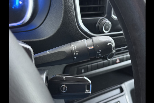 Opel Vivaro E L2H1 9-Persoons SOH 99% 50kWh Trekhaak Navi Airco Apple Carplay Android Auto Pdc Cruise Control Led Schuifdeur Isofix Bluetooth Dealeronderhouden 1e Eigenaar Origineel Nederlandse Bus
