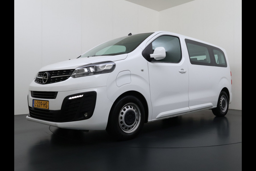 Opel Vivaro E L2H1 9-Persoons SOH 99% 50kWh Trekhaak Navi Airco Apple Carplay Android Auto Pdc Cruise Control Led Schuifdeur Isofix Bluetooth Dealeronderhouden 1e Eigenaar Origineel Nederlandse Bus