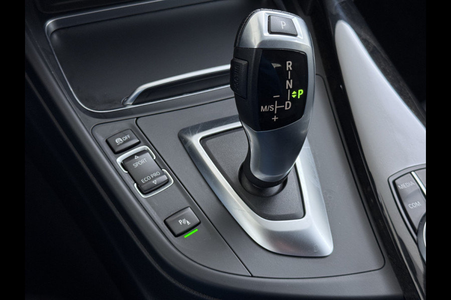 BMW 4 Serie Gran Coupé 420i Automaat Luxury High Executive Leder Navi-Pro Ecc Cruise Control Elek.Stoelen+Memory+Verwarmd Pdc Lmv Lane Assist USB Elek.Achterklep Led Regen-Lichtsensor