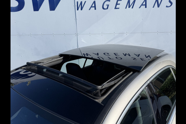Mercedes-Benz A-Klasse 250 4MATIC AMG-Line | Pano | Trekhaak | MultiBeam LED | Ambient Light | 19 inch