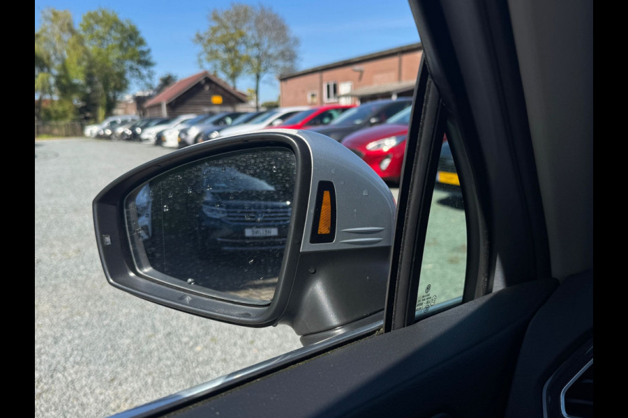 Volkswagen Tiguan e-Hybrid 245PK DSG ELEGANCE TREKHAAK/HEAD-UP/VIRTUAL/360CAMERA