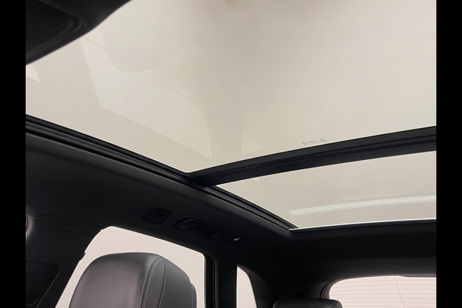 Audi Q5 2.0 TFSI quattro Sport S Line Black Edition 252pk | Panoramdak Diamond Stitching | Luchtvering | Voorstoelen en achterbank verwarmbaar | Matrix Led verlichting | Elektrisch verstelbare voorstoelen |