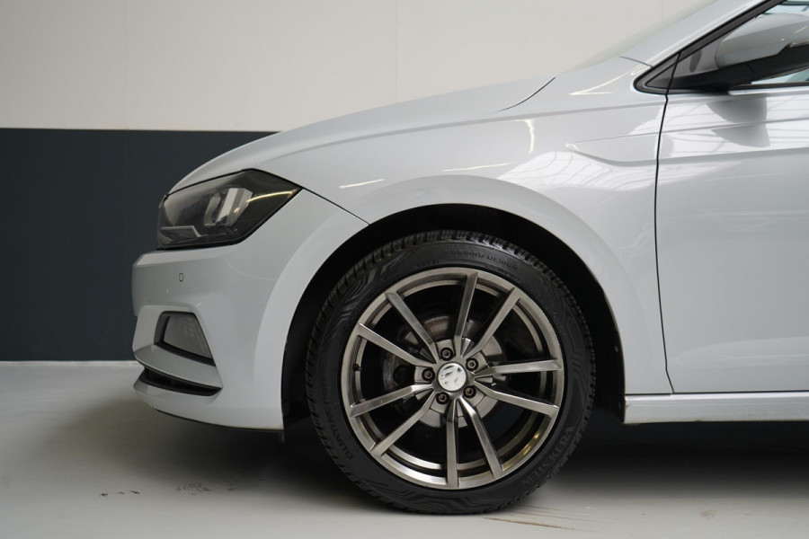 Volkswagen Polo 1.0 TSi 95pk Comfortline 5-drs | Keyless | Parkeersensoren | Carplay | Cruise control | Lm velgen
