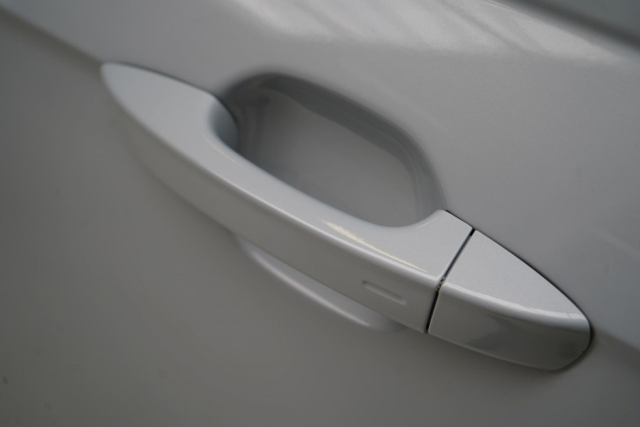 Volkswagen Polo 1.0 TSi 95pk Comfortline 5-drs | Keyless | Parkeersensoren | Carplay | Cruise control | Lm velgen