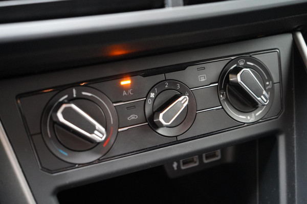 Volkswagen Polo 1.0 TSi 95pk Comfortline 5-drs | Keyless | Parkeersensoren | Carplay | Cruise control | Lm velgen
