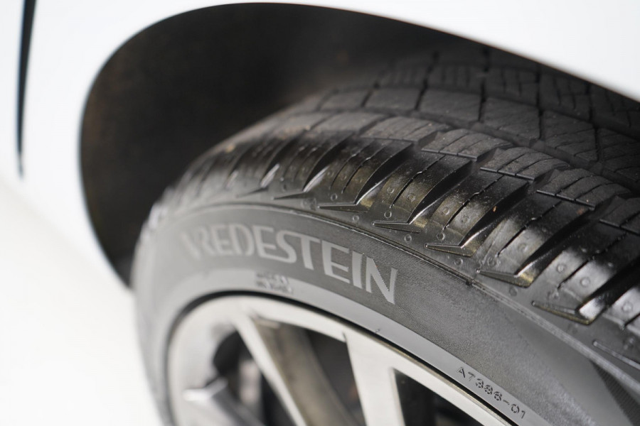 Volkswagen Polo 1.0 TSi 95pk Comfortline 5-drs | Keyless | Parkeersensoren | Carplay | Cruise control | Lm velgen