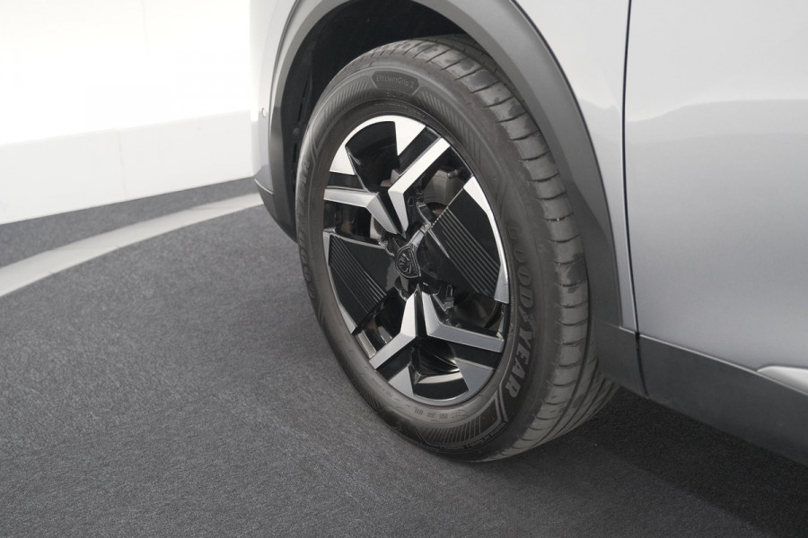 Peugeot 2008 PureTech 130 EAT8 Allure | 360 Camera | Adaptieve Cruise Control | Dodehoekdetectie