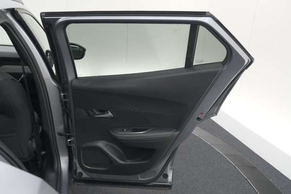 Peugeot 2008 PureTech 130 EAT8 Allure | 360 Camera | Adaptieve Cruise Control | Dodehoekdetectie