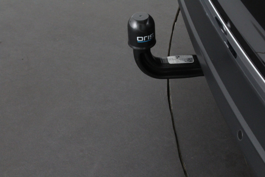 Volkswagen Tiguan 1.5 TSI Life Business > Camera/Trekhaak/Winterpakket/17inch/ACC...