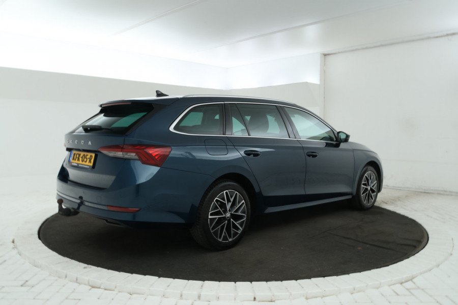 Škoda Octavia Combi 2.0 TDI Automaat, Navigatie, Climate, trekhaak,