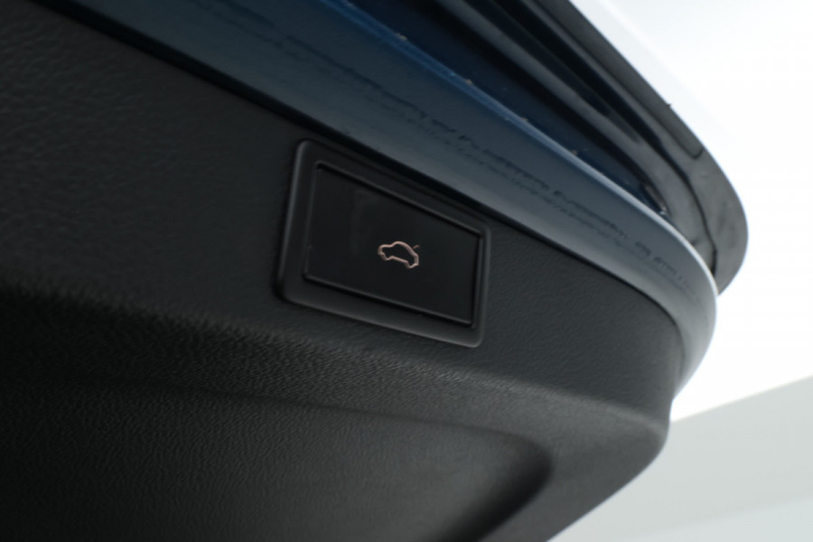 Škoda Octavia Combi 2.0 TDI Automaat, Navigatie, Climate, trekhaak,