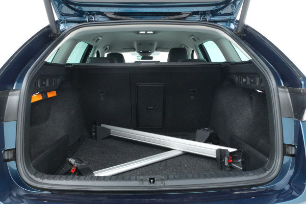 Škoda Octavia Combi 2.0 TDI Automaat, Navigatie, Climate, trekhaak,