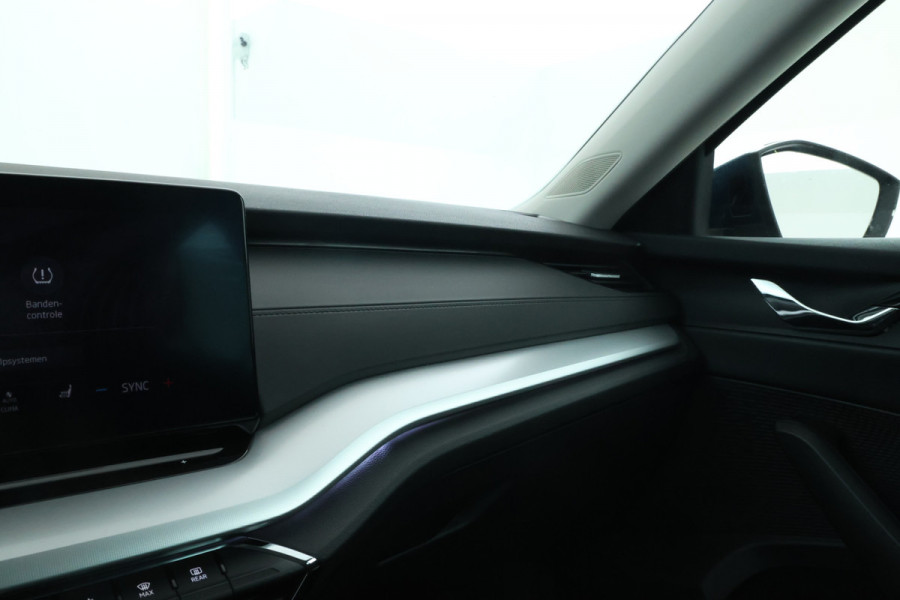 Škoda Octavia Combi 2.0 TDI Automaat, Navigatie, Climate, trekhaak,