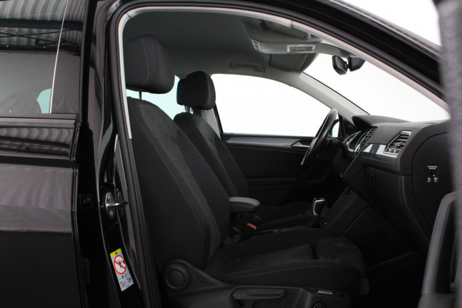 Volkswagen Tiguan 1.5 TSI Life Business > Camera/Trekhaak/Winterpakket/17inch/ACC...