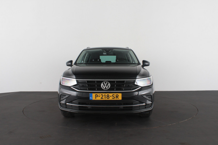 Volkswagen Tiguan 1.5 TSI Life Business > Camera/Trekhaak/Winterpakket/17inch/ACC...