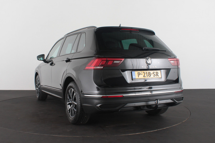 Volkswagen Tiguan 1.5 TSI Life Business > Camera/Trekhaak/Winterpakket/17inch/ACC...