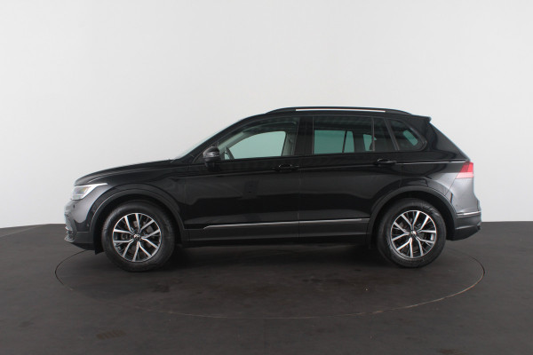 Volkswagen Tiguan 1.5 TSI Life Business > Camera/Trekhaak/Winterpakket/17inch/ACC...