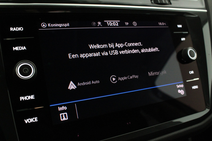 Volkswagen Tiguan 1.5 TSI Life Business > Camera/Trekhaak/Winterpakket/17inch/ACC...