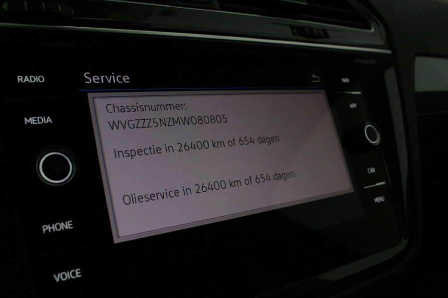 Volkswagen Tiguan 1.5 TSI Life Business > Camera/Trekhaak/Winterpakket/17inch/ACC...