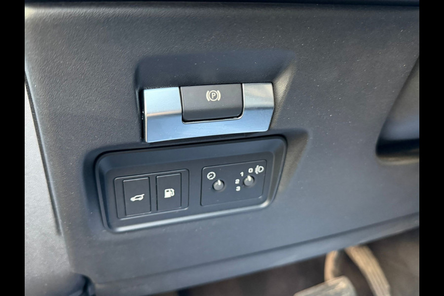 Land Rover Discovery Sport P300e 1.5 SE PHEV |Navi-Carplay | Clima | Voll Leder | Camera | Cruise | Lichtmetaal.