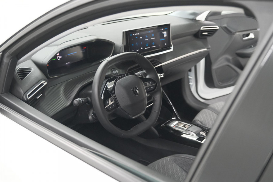 Peugeot e-208 EV Allure 50 kWh | 11 KW Laadfunctie | Apple Carplay | Parkeersensoren
