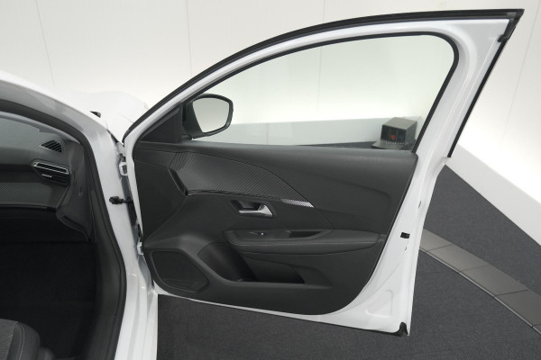 Peugeot e-208 EV Allure 50 kWh | 11 KW Laadfunctie | Apple Carplay | Parkeersensoren