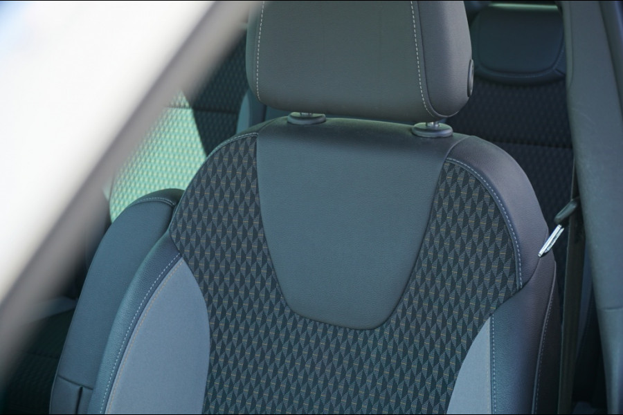 Opel Crossland X 110PK Turbo Innovation AUTOM. | WINTERPACK | CAMERA | CRUISE