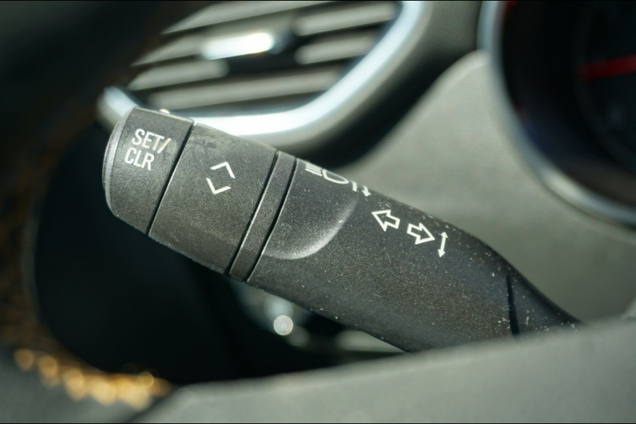 Opel Crossland X 110PK Turbo Innovation AUTOM. | WINTERPACK | CAMERA | CRUISE