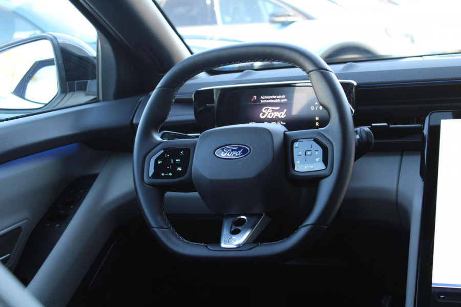Ford Capri Premium Extended Range RWD 77 kWh 286pk | Driver Assistance Pack | Panoramadak