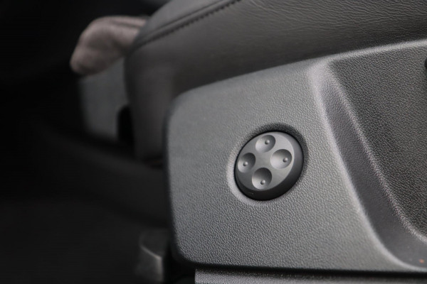 Audi Q5 45 TFSI 3x S-Line QUATTRO / PANODAK / VIRTUAL / KEYLESS / CAMERA / STOELVERW / DEALER SERVICE!