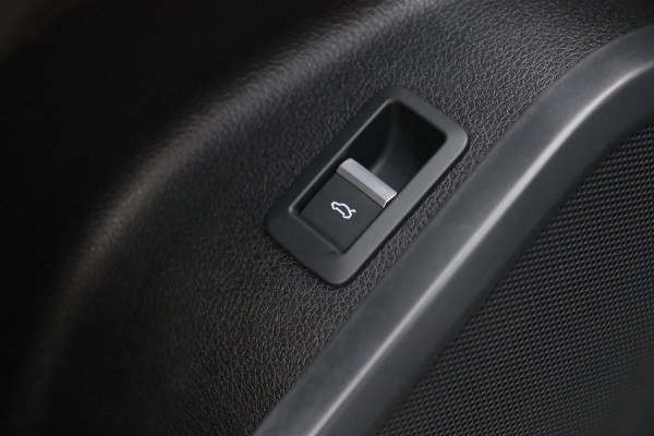 Audi Q5 45 TFSI 3x S-Line QUATTRO / PANODAK / VIRTUAL / KEYLESS / CAMERA / STOELVERW / DEALER SERVICE!