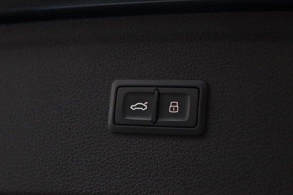 Audi Q5 45 TFSI 3x S-Line QUATTRO / PANODAK / VIRTUAL / KEYLESS / CAMERA / STOELVERW / DEALER SERVICE!