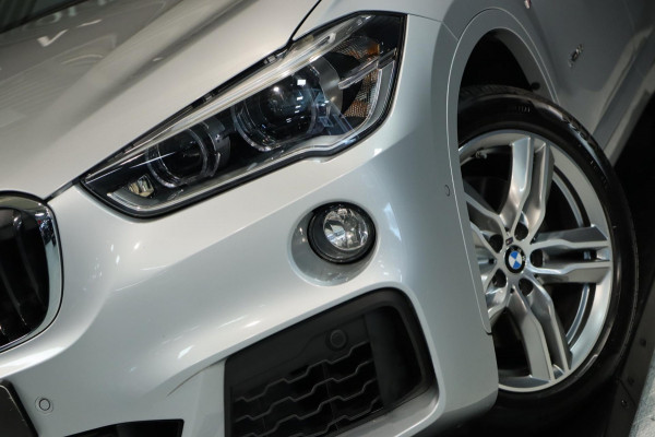 BMW X1 XDrive25i M Sport / PANODAK / HUD / KEYLESS / MEMORY / H&K / CAMERA
