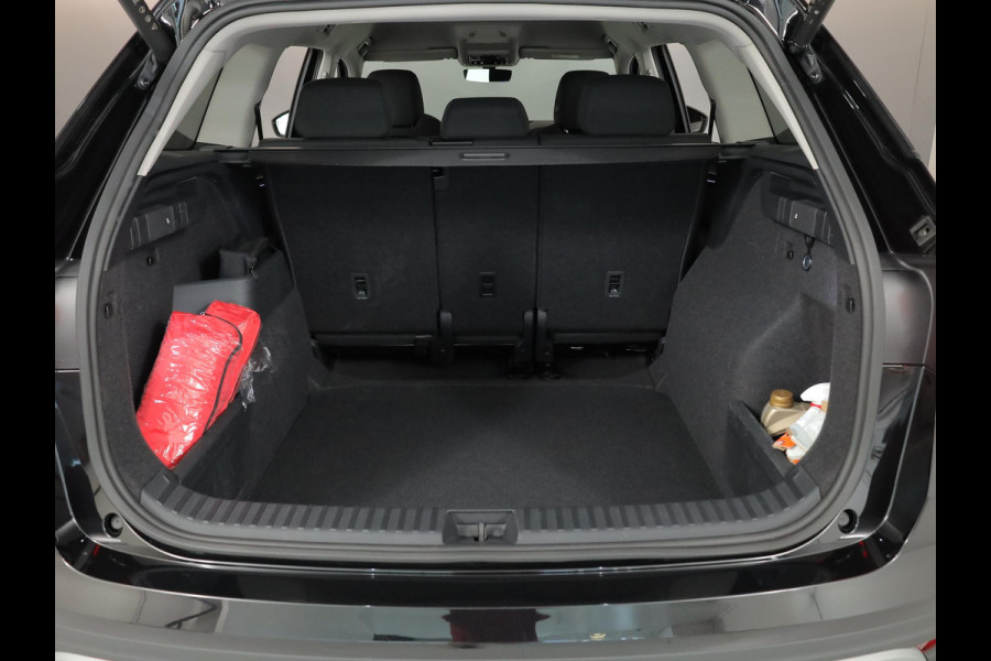 Škoda Kodiaq 1.5 TSI MHEV Tour Edition 150PK DSG| 18'LM-velgen| Camera| Dodehoek| LED | el. klep